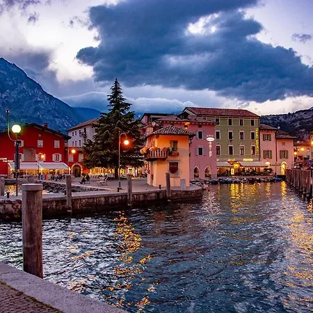 Vida Boa - Holiday Residence Torbole Sul Garda Exterior foto